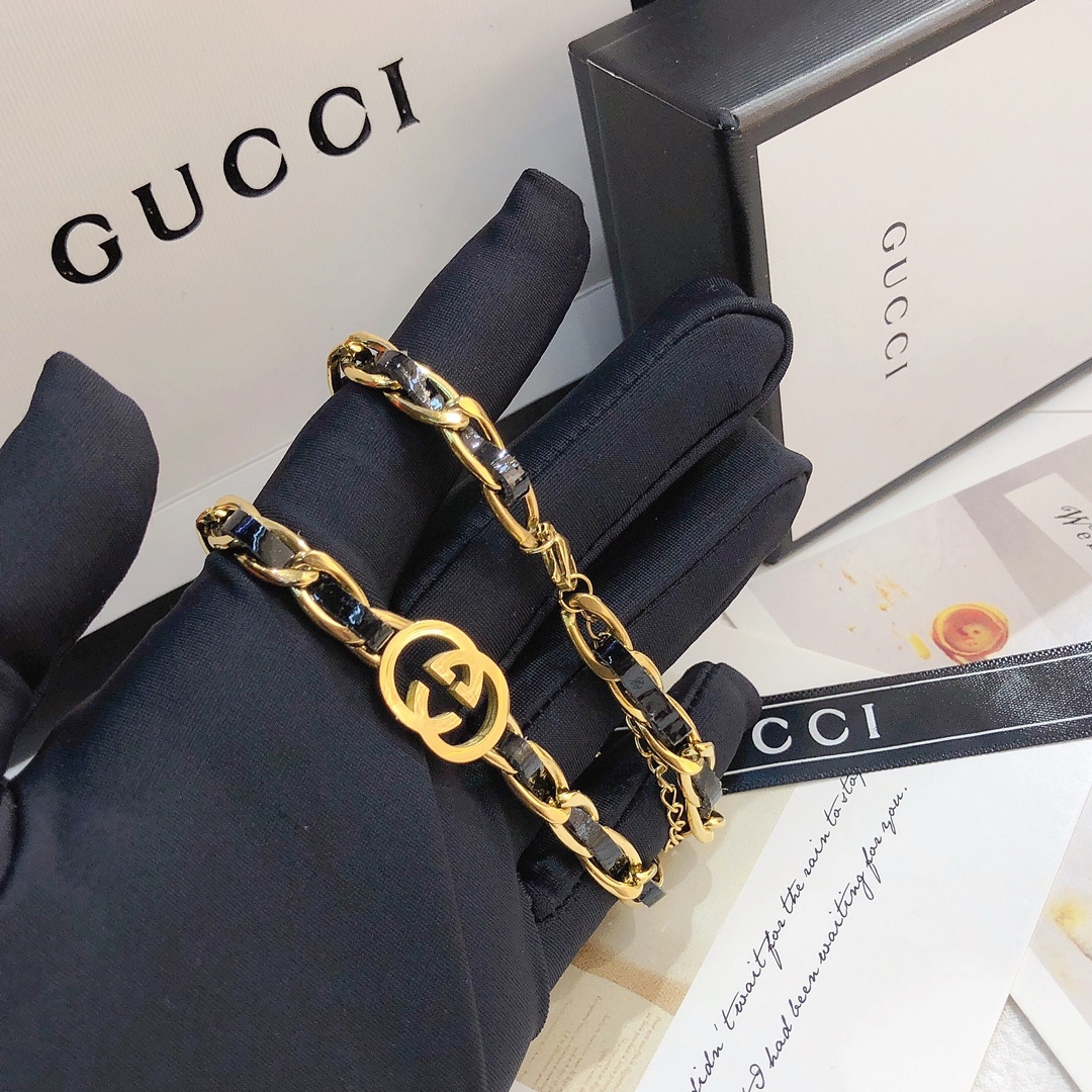 X330      Gucci necklace 106322