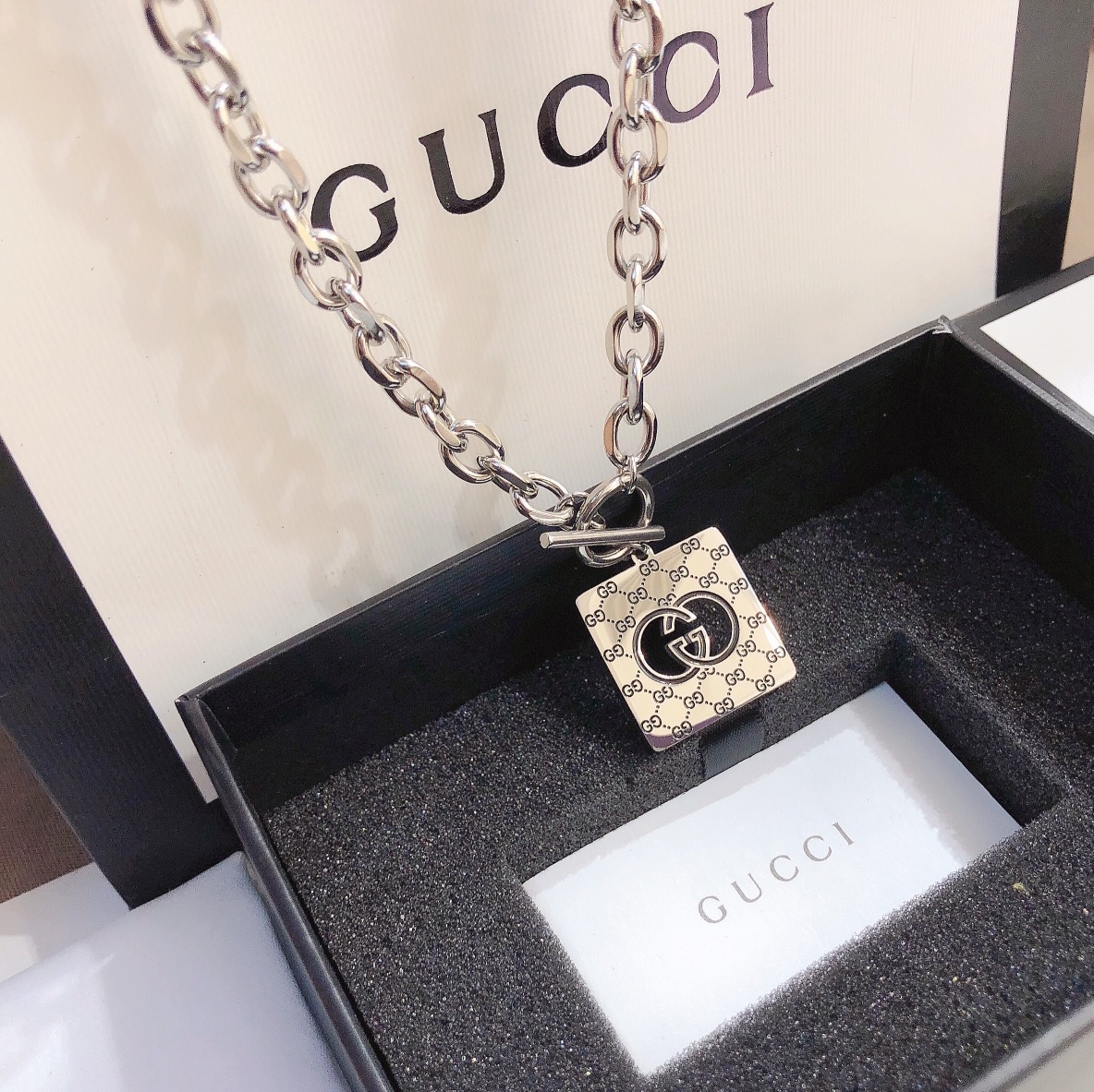 X368    Gucci necklace 106798