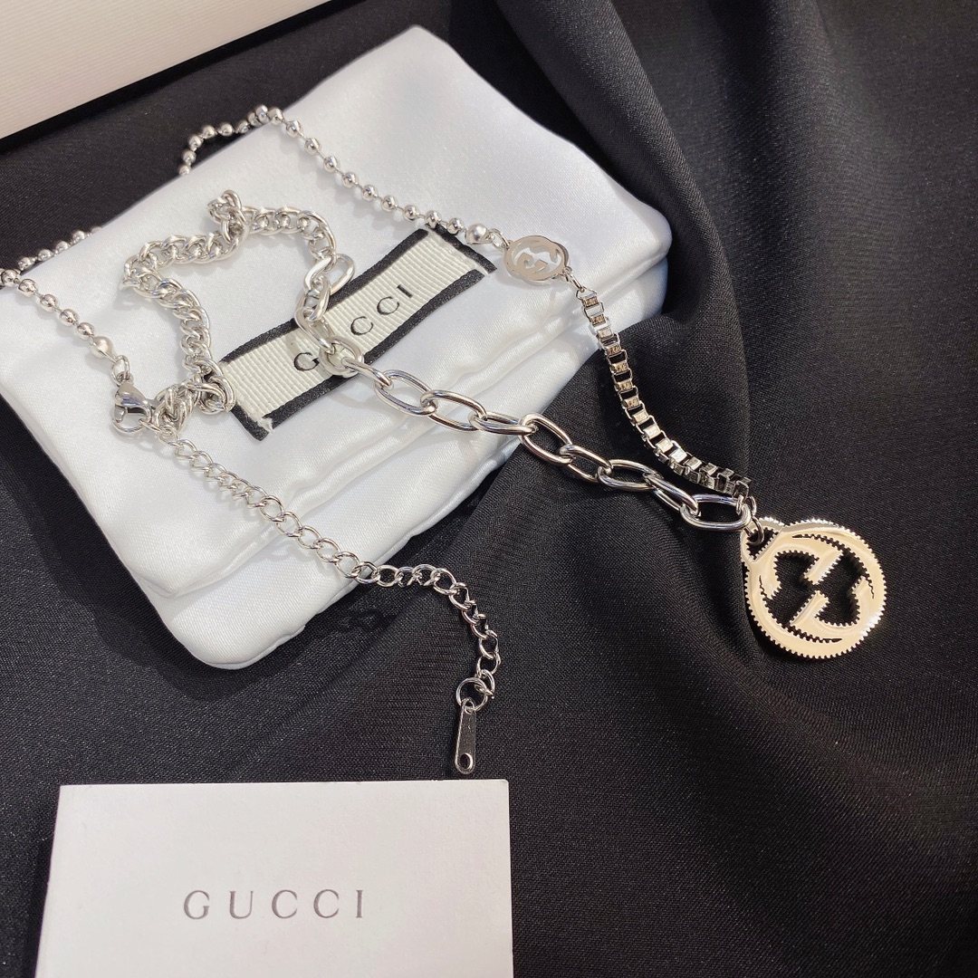 X369  Gucci necklace 106804