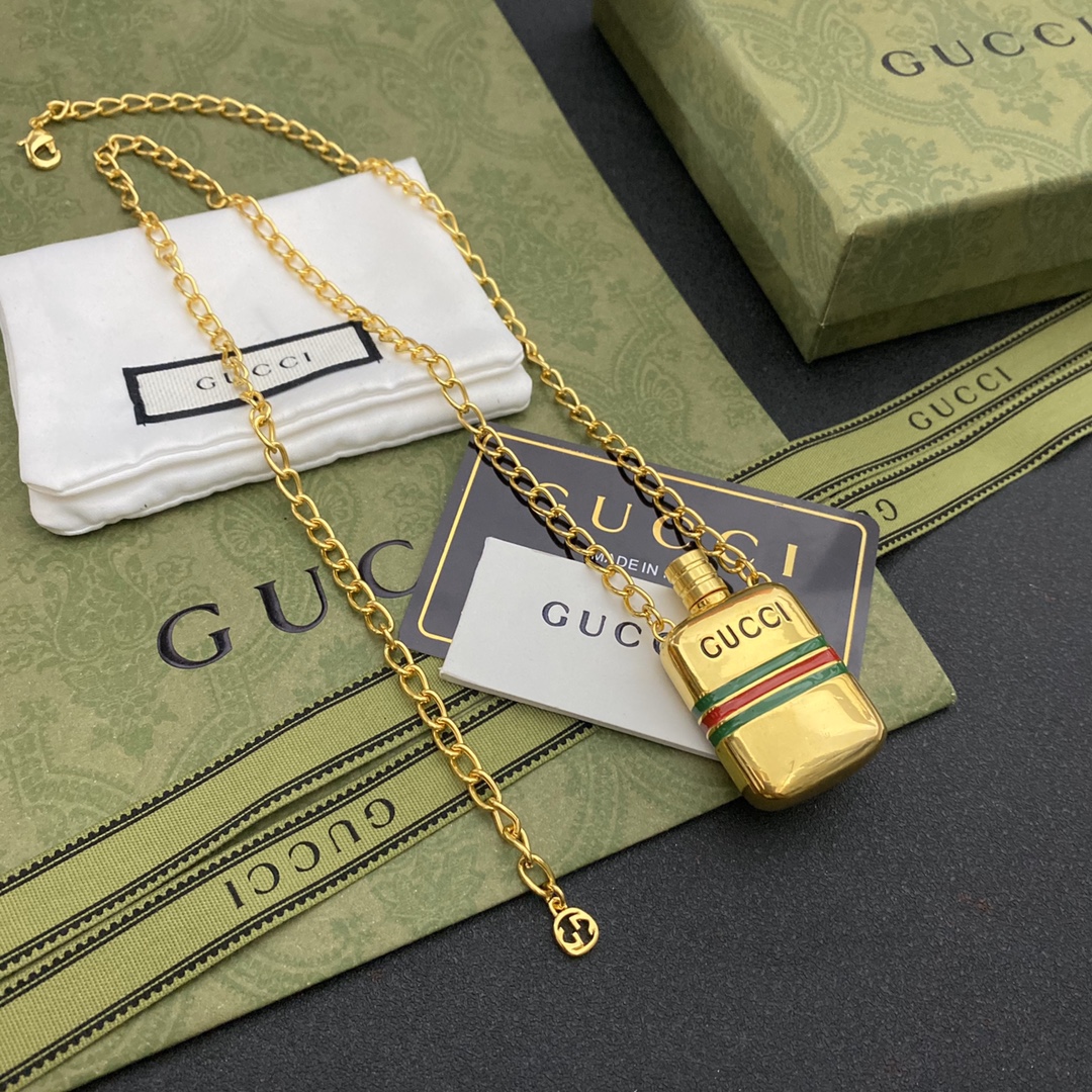 B192  Gucci necklace 106952