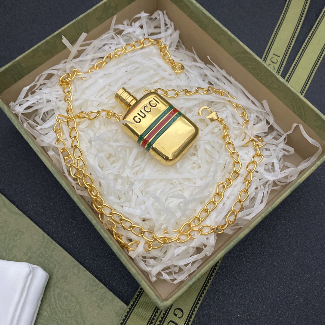 B192  Gucci necklace 106952