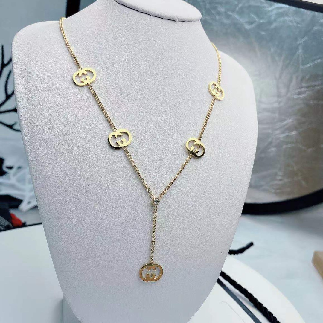 Gucci necklace 107200