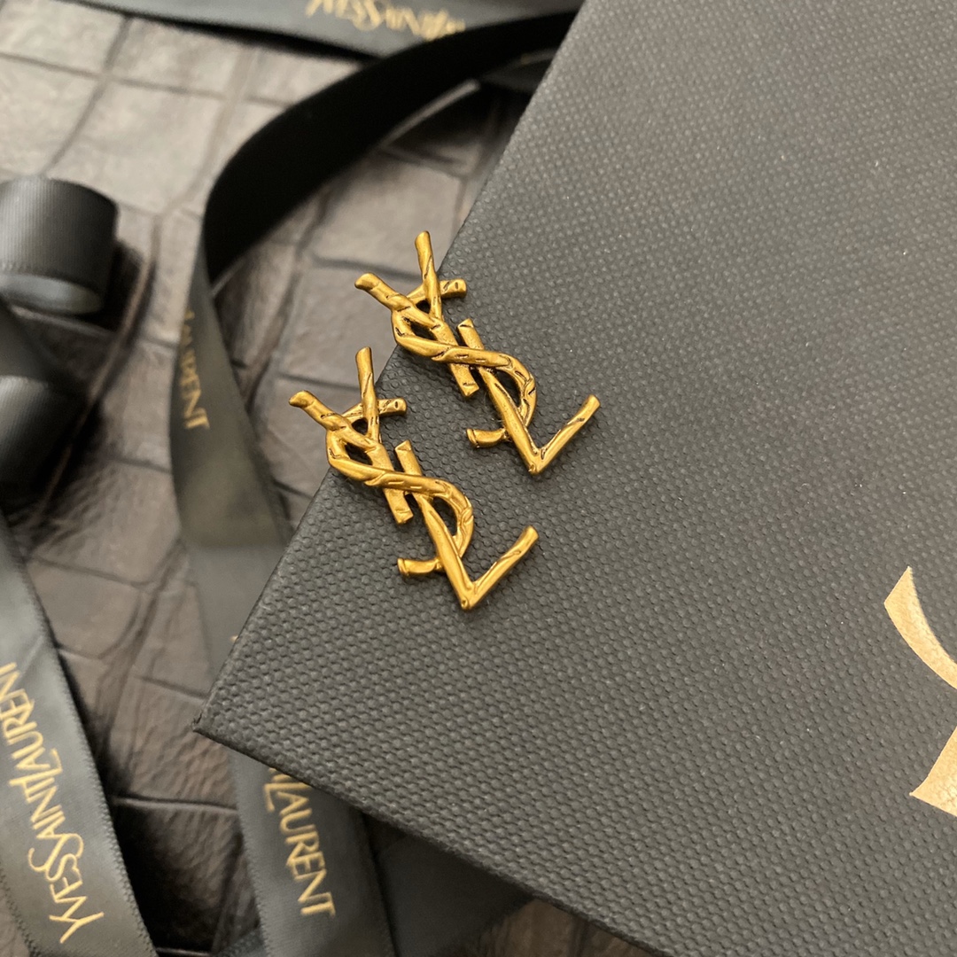 A306 YSL earring 106412