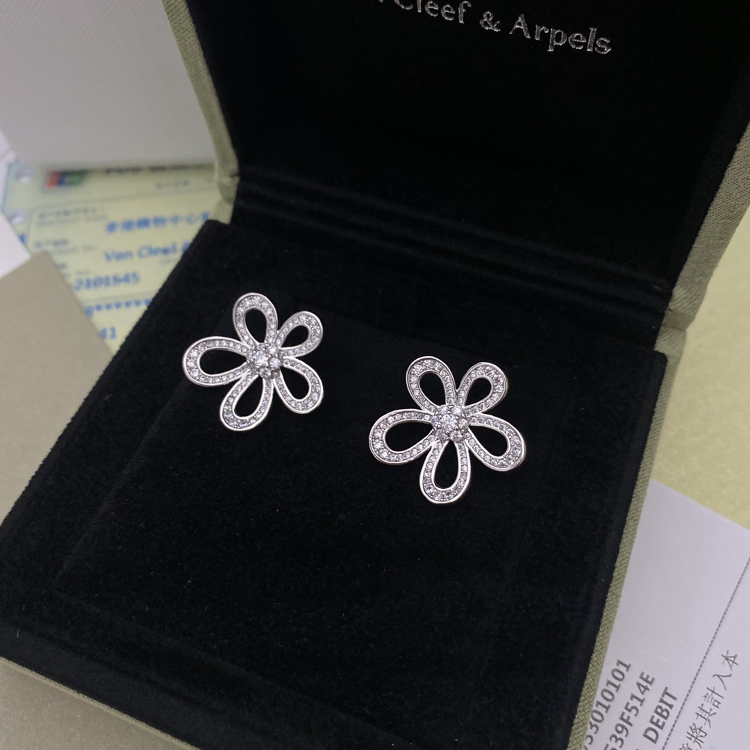 A128 VCA earring 105998