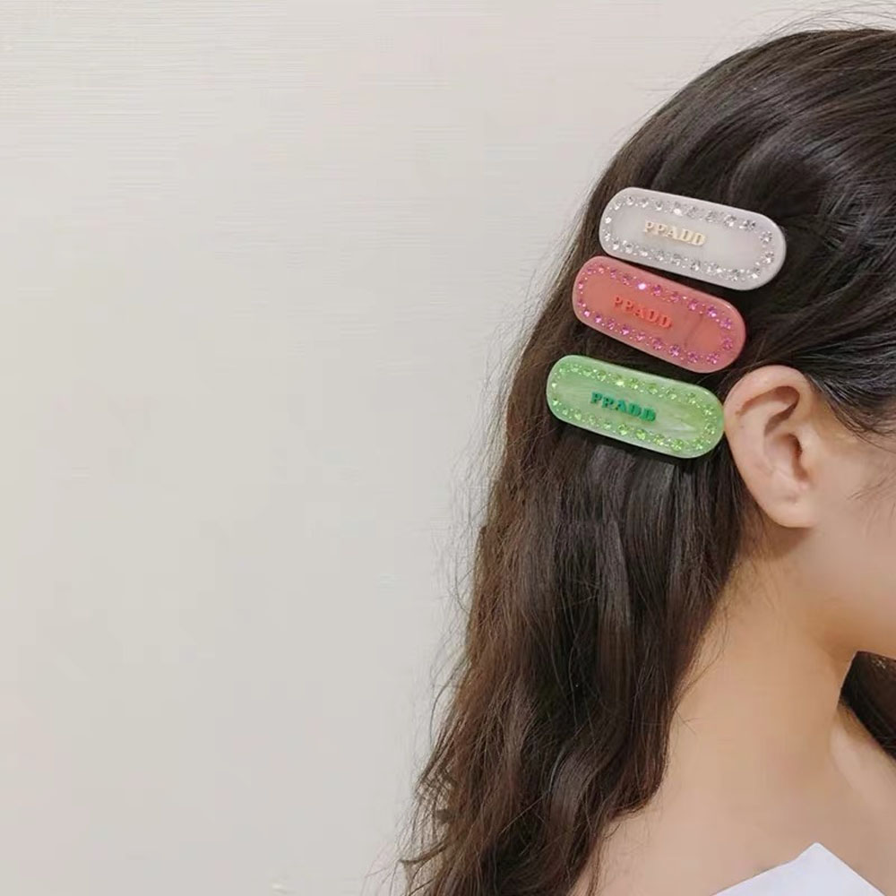 B602 prada hair clip 2.5*7CM 103927