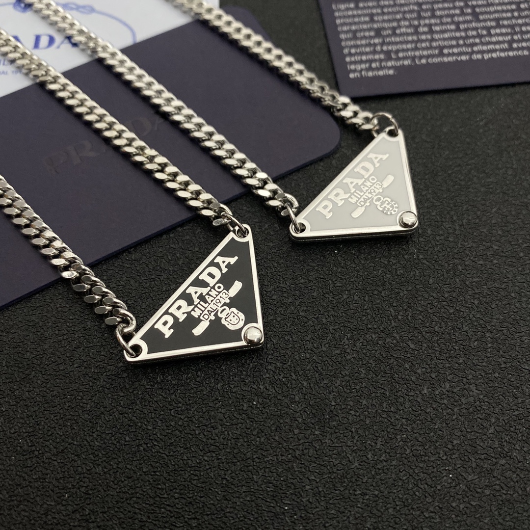 PRADA-necklace B023/B024 105626