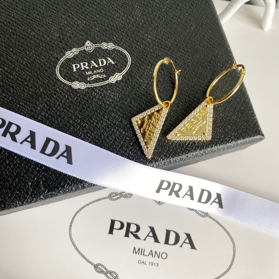 A013 PRADA-earring 107106