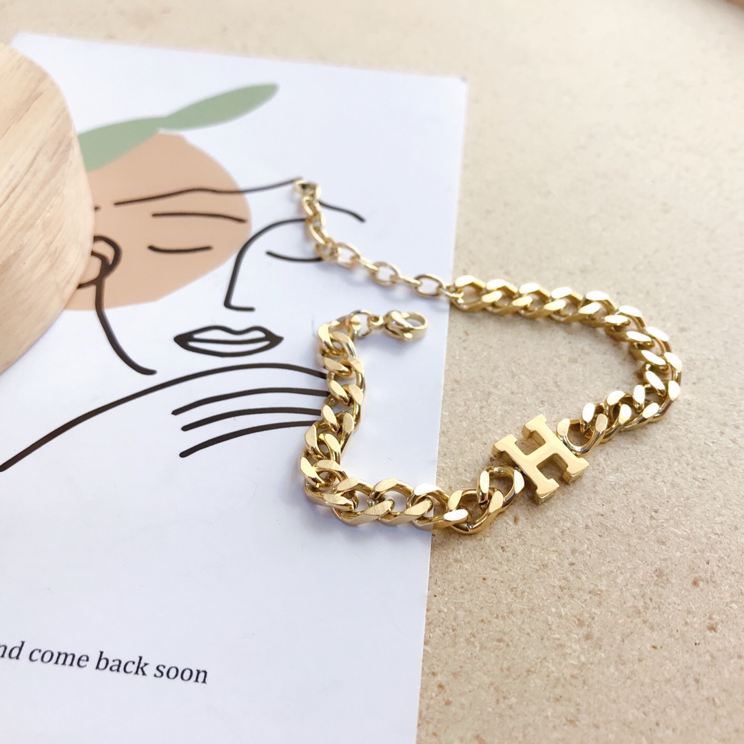 L038 H bracelet 105890