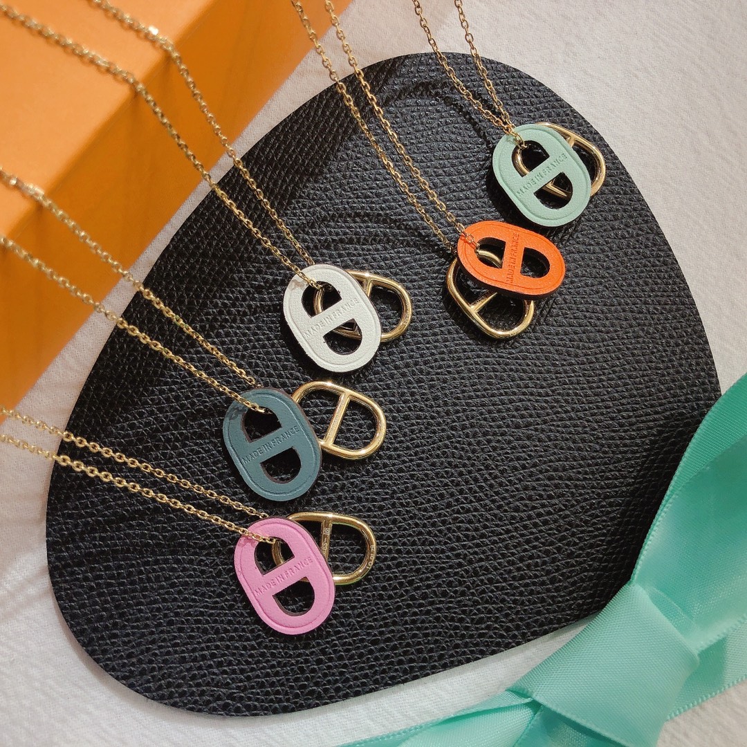 X316  Hermes necklace 106116