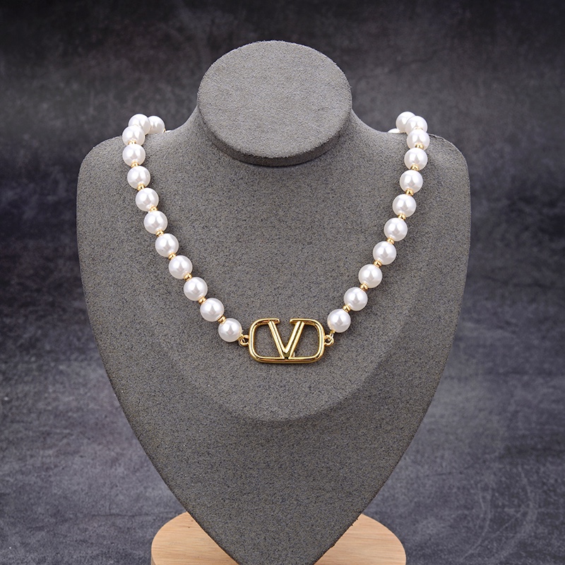 Valentino necklace 105671
