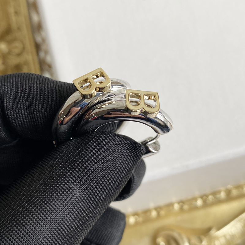 A509 Balenciaga earring 104440