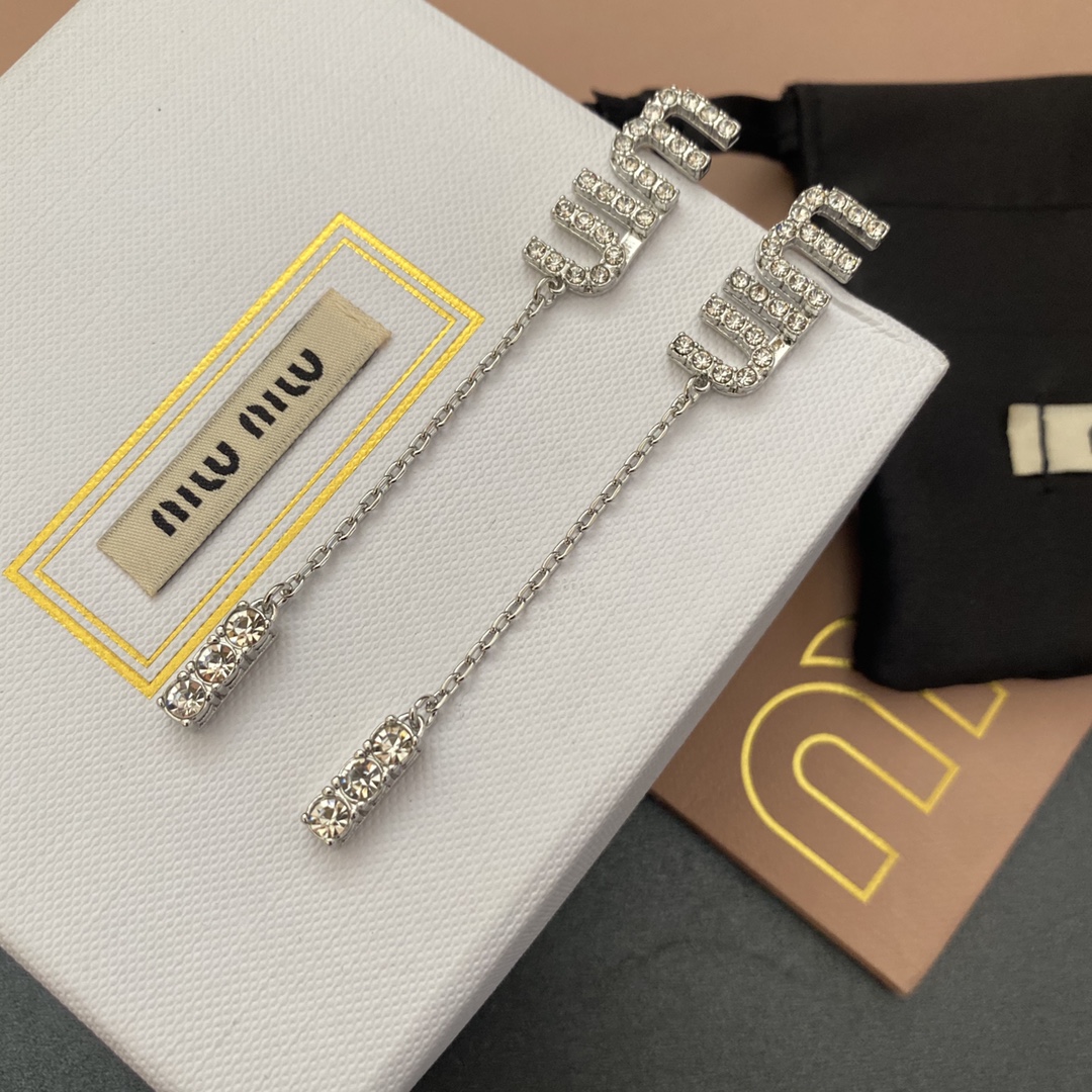 A028 MIUMIU earring 104385