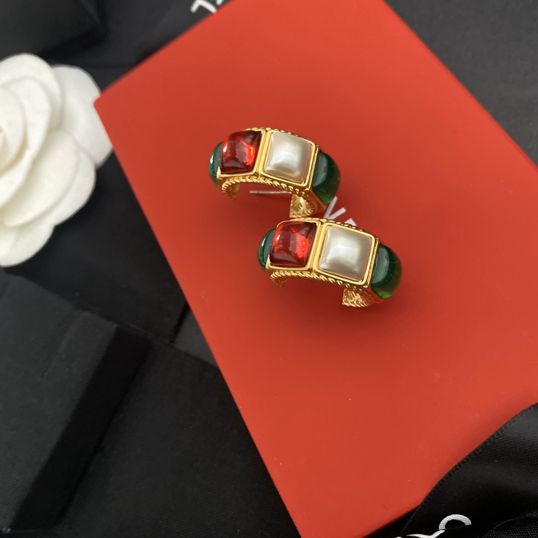 A246 Chanel earring 107652