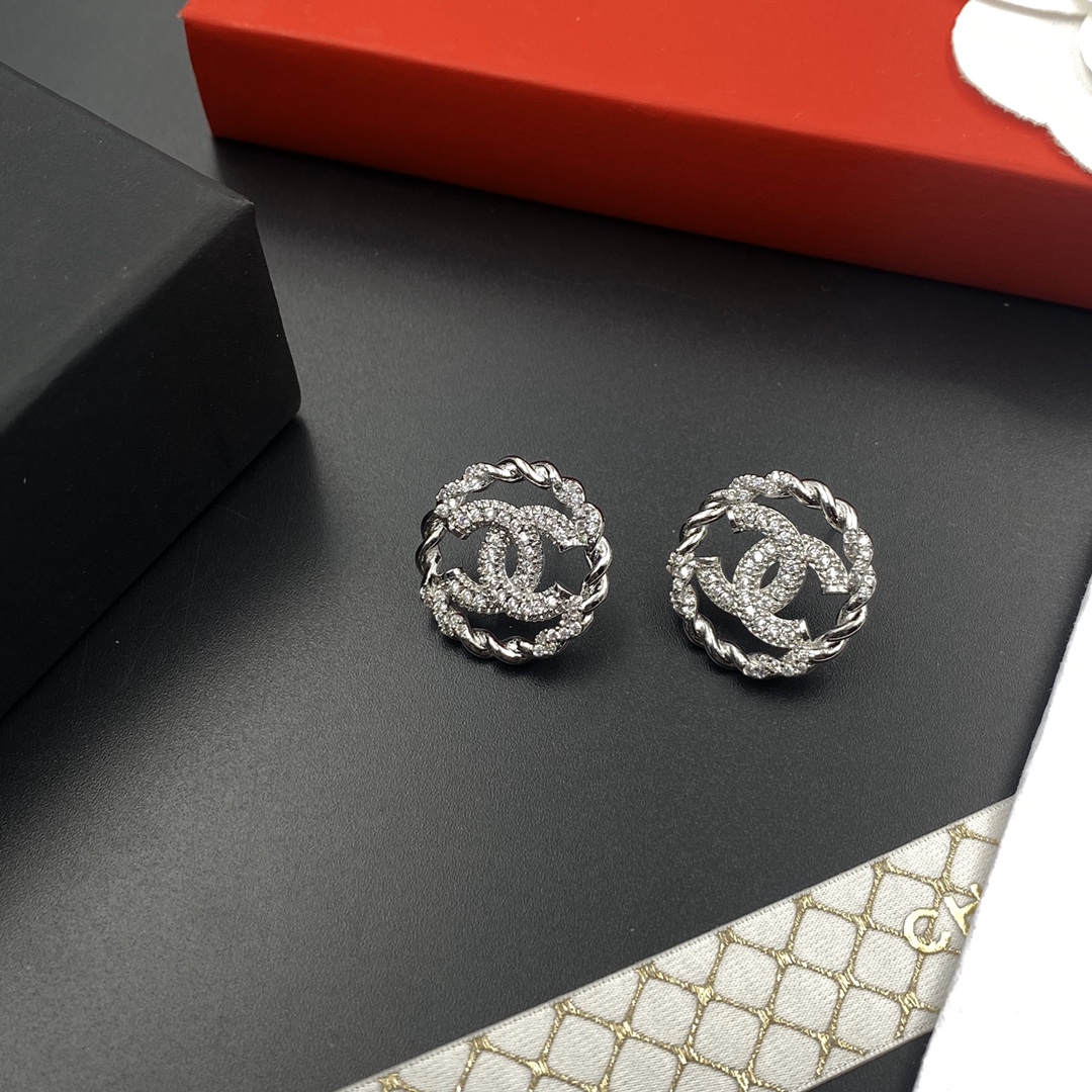 A806 Chanel earring 107663