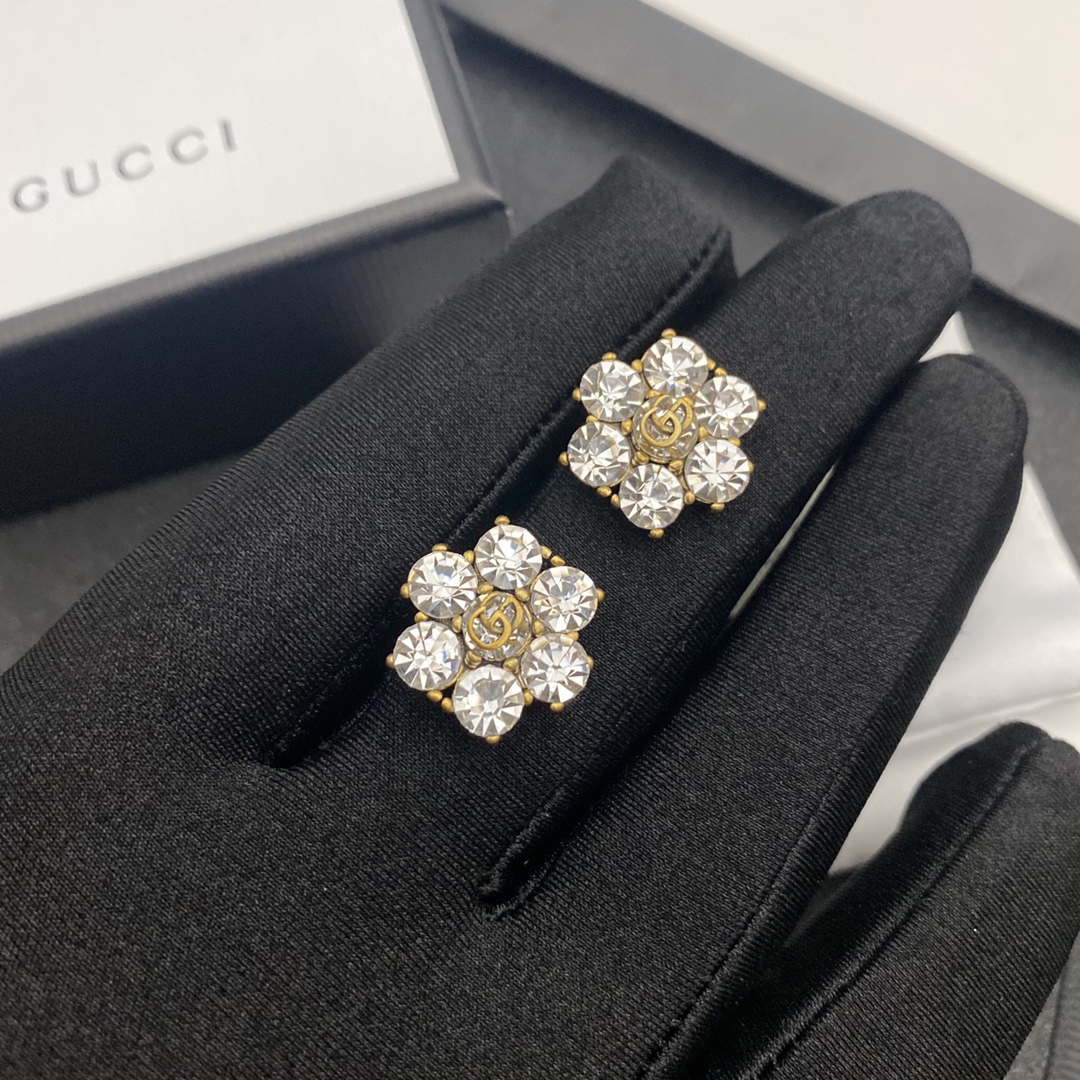 A227 Gucci earring 105990