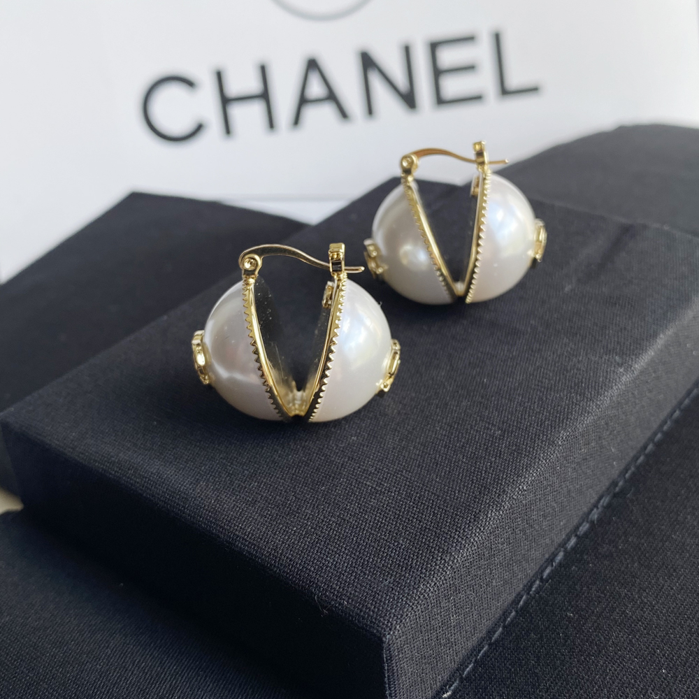 A447 Chanel earring 107671