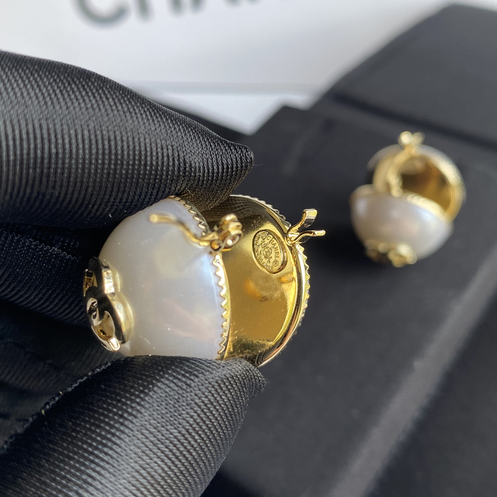 A447 Chanel earring 107671