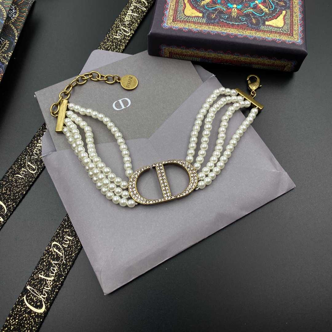 B302 Dior bracelet 107674