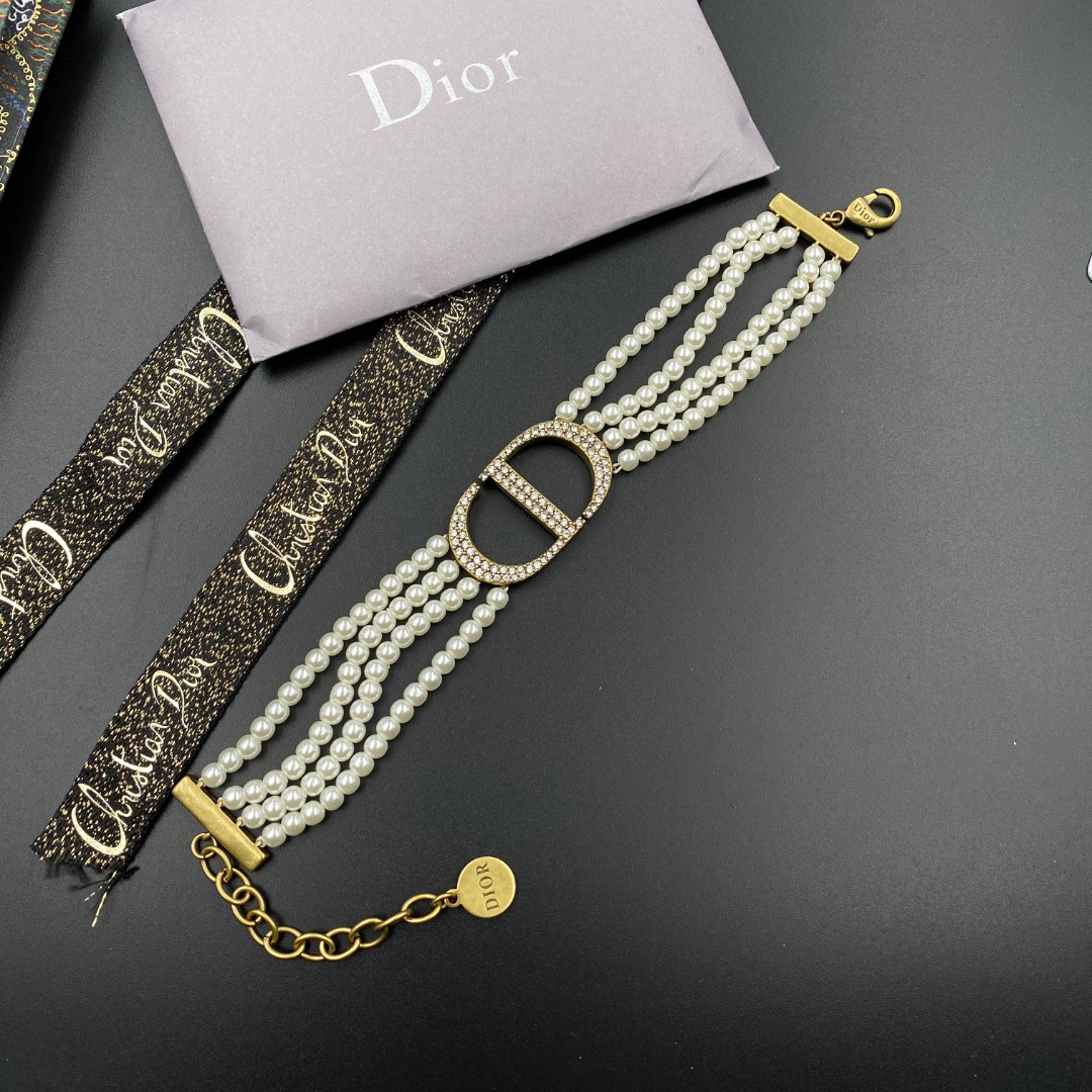B302 Dior bracelet 107674