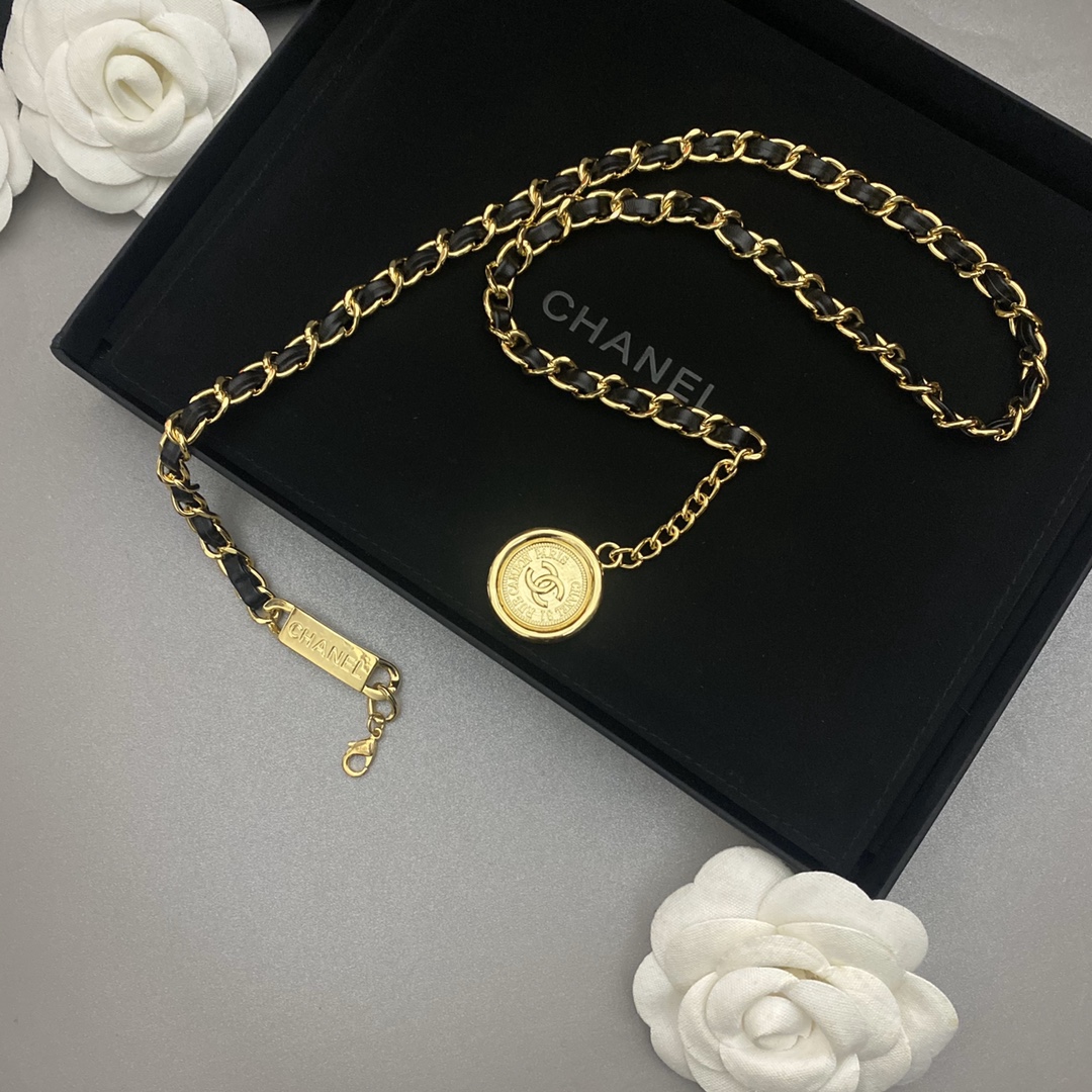 B049 Chanel waist Chian 107676