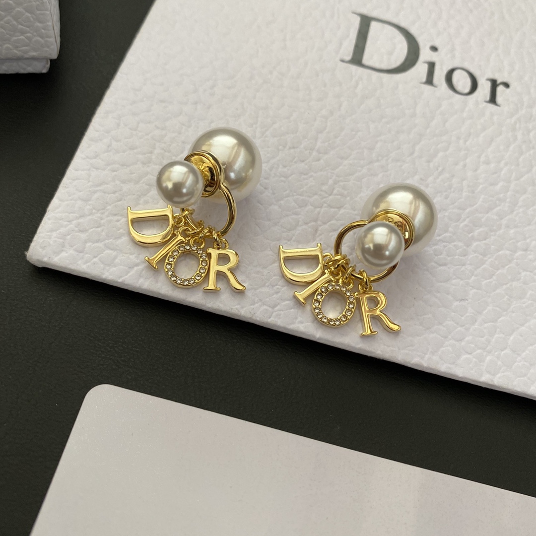 A014 Dior earring 107678