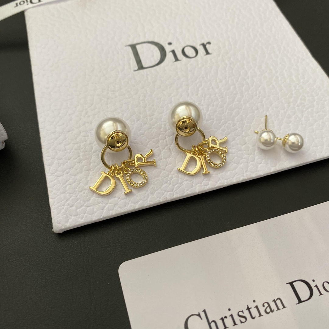 A014 Dior earring 107678