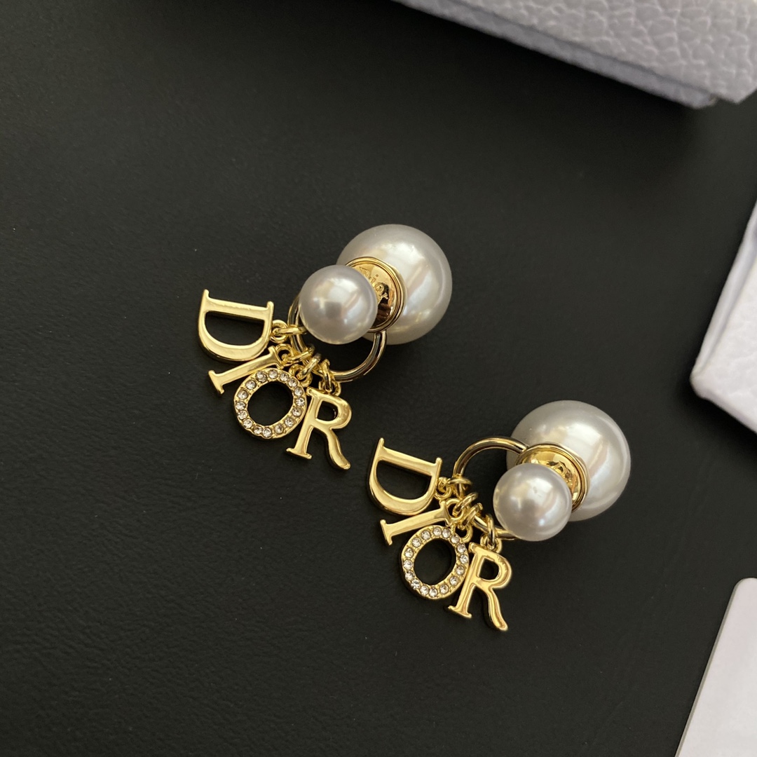 A014 Dior earring 107678