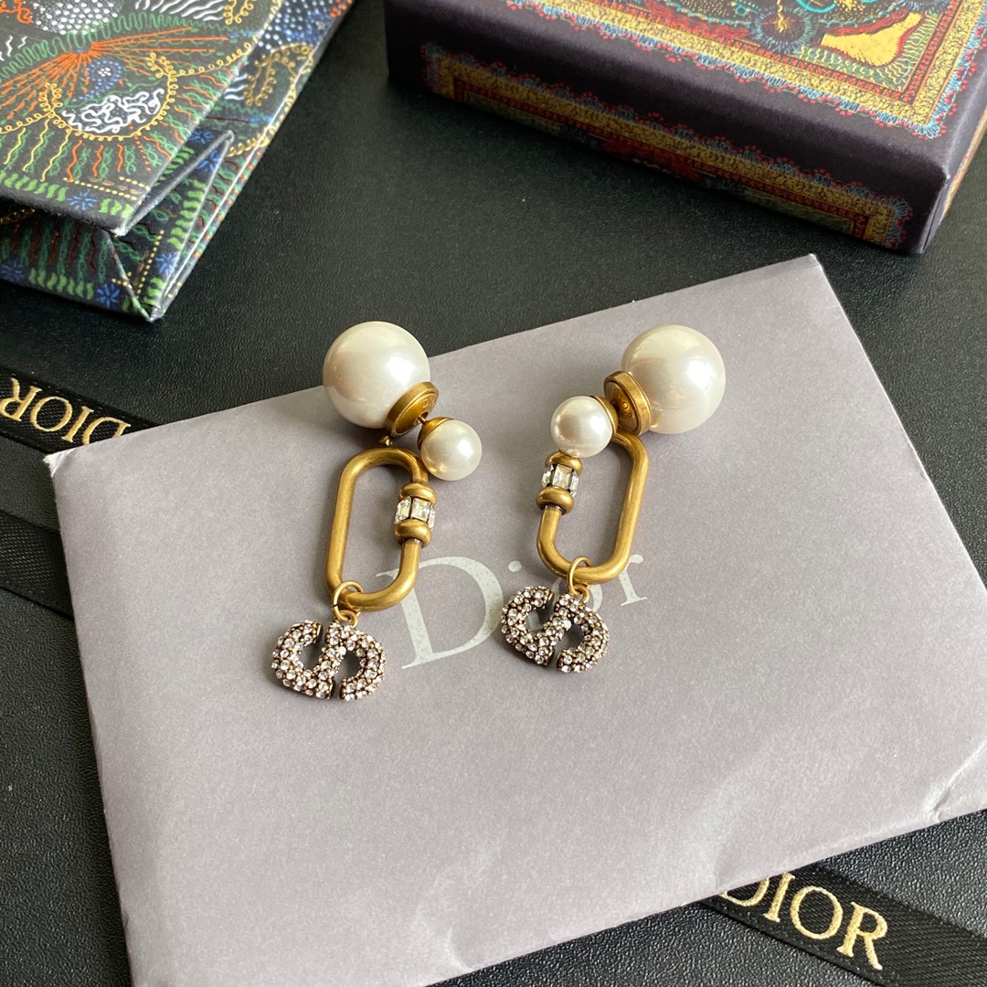 A743 Dior earring 107679