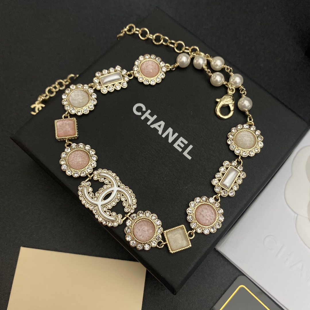 B135 Chanel choker necklace 107696