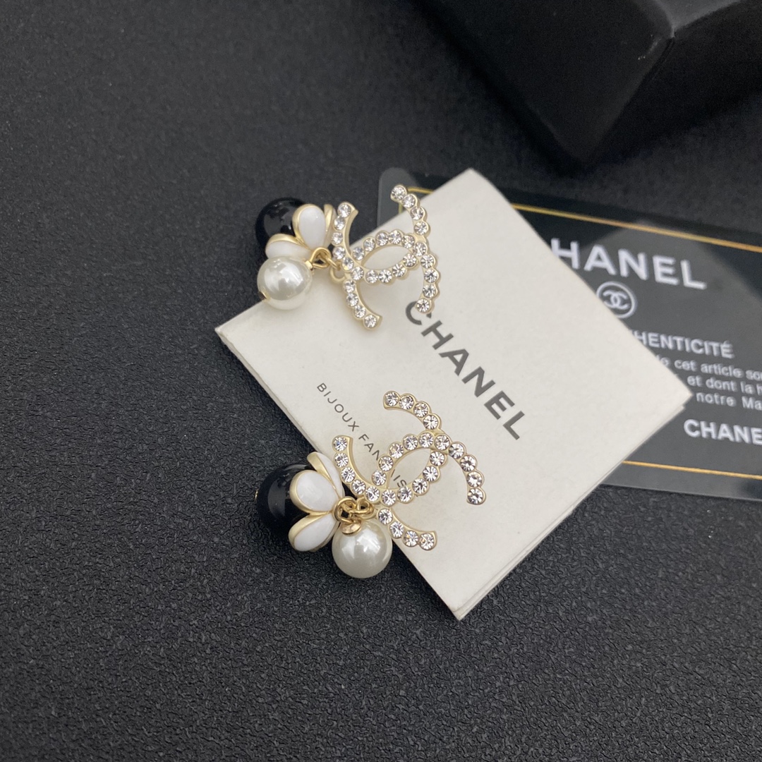A499 Chanel earring 107699
