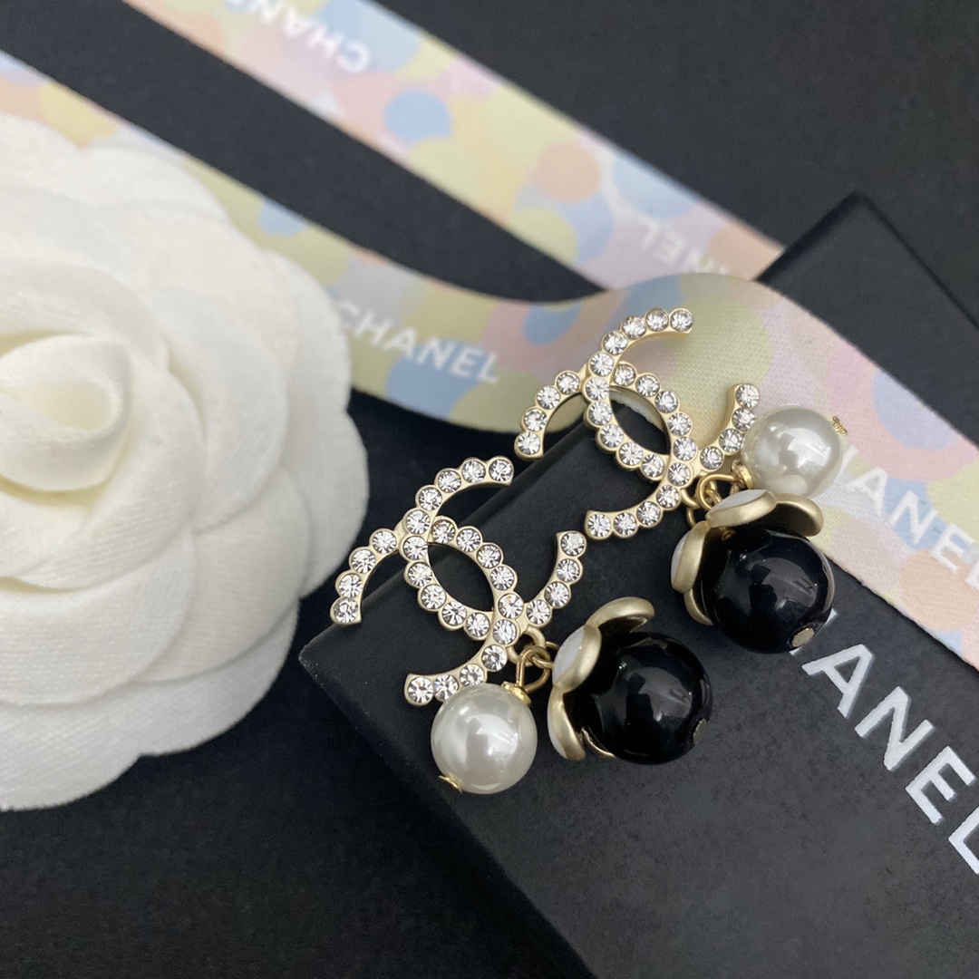 A499 Chanel earring 107699