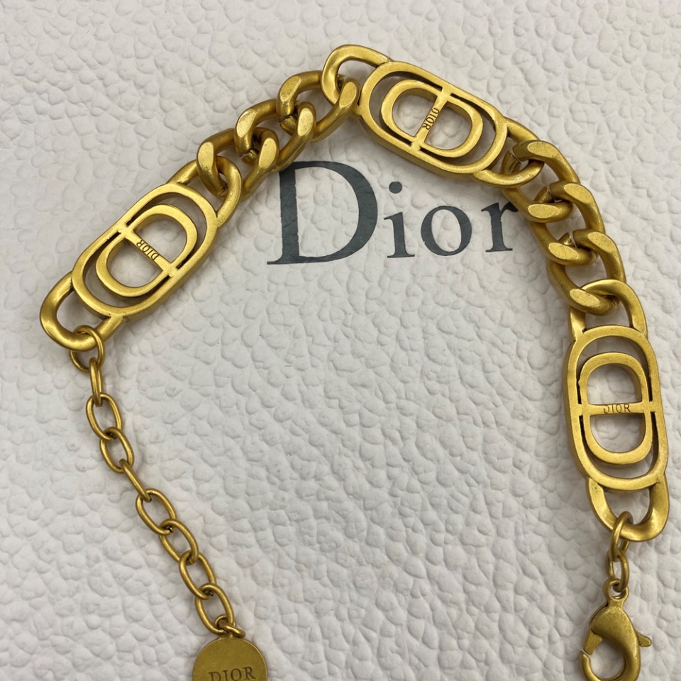 B143 Dior bracelet 107716