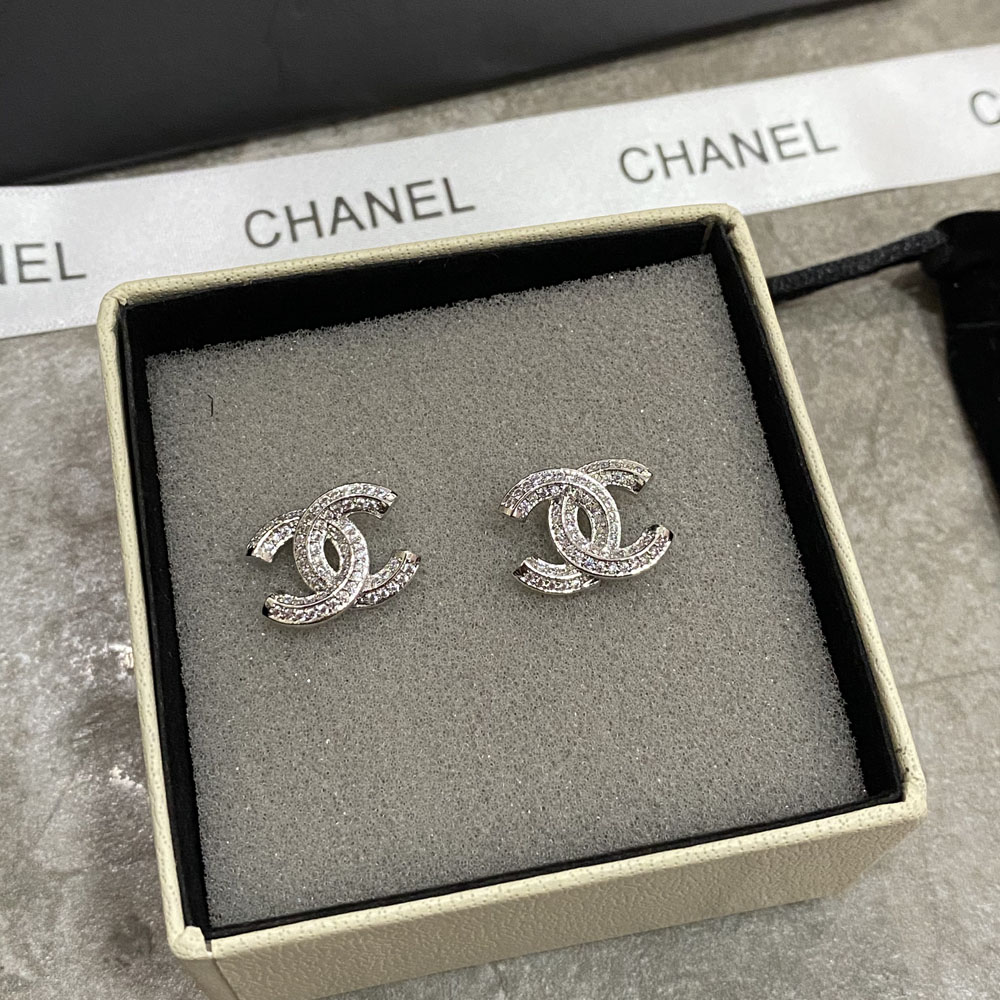 A143 chanel earring 107722