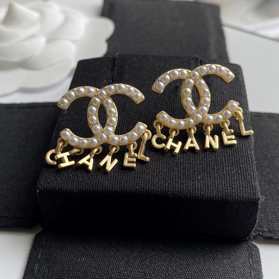 A446 chanel earring 107729