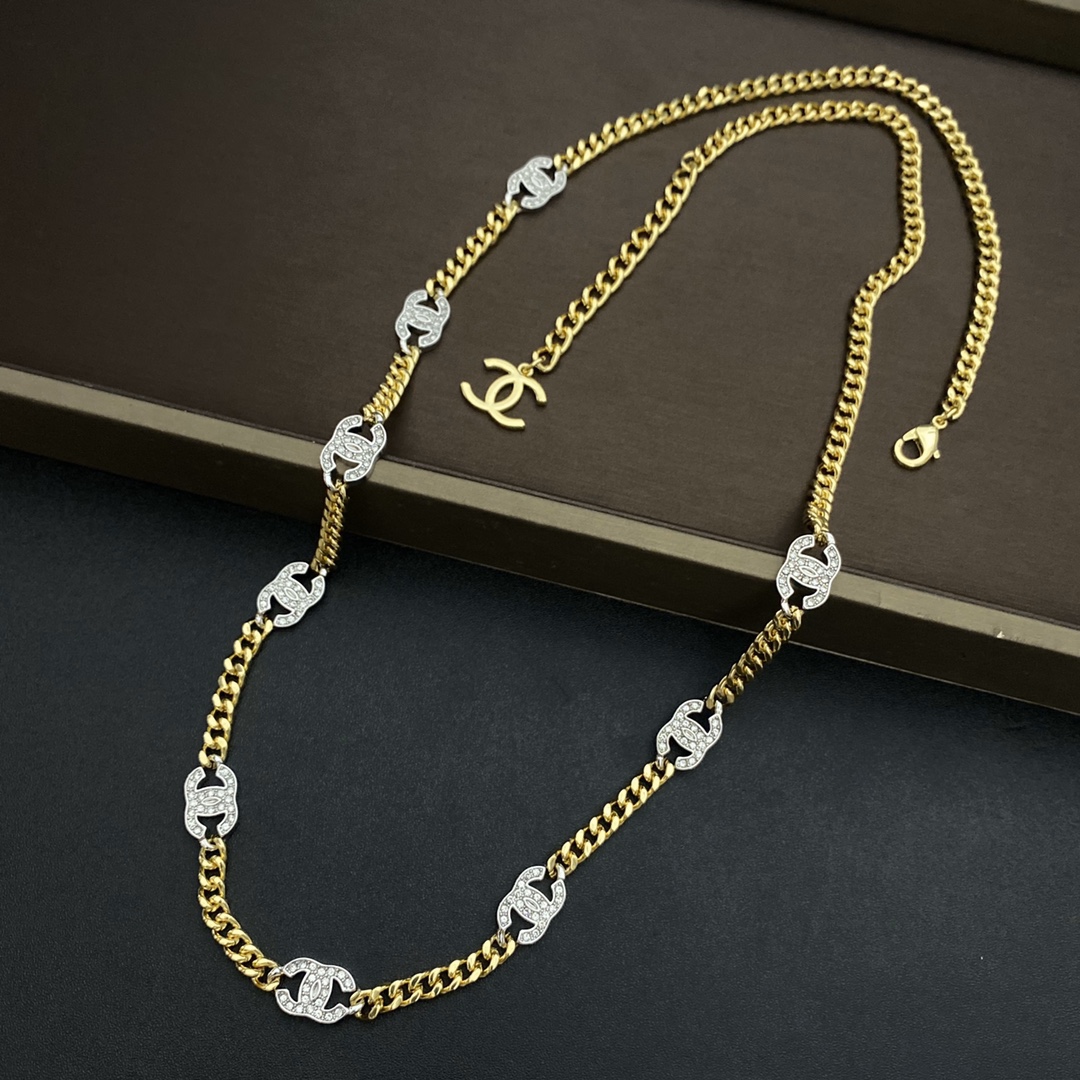 B055 Chanel waist chain 107765