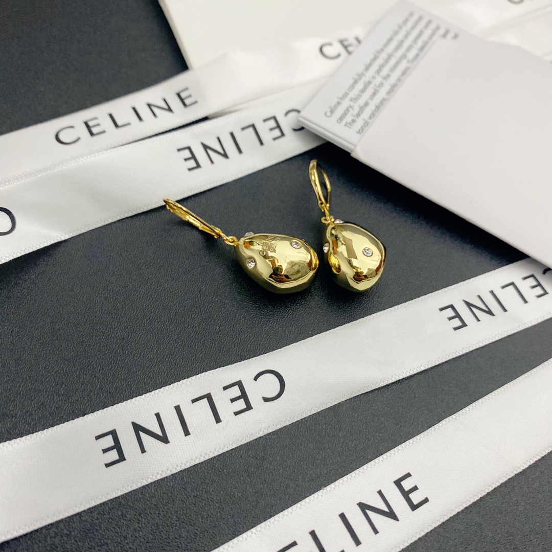 A109  CELINE-earring 107768