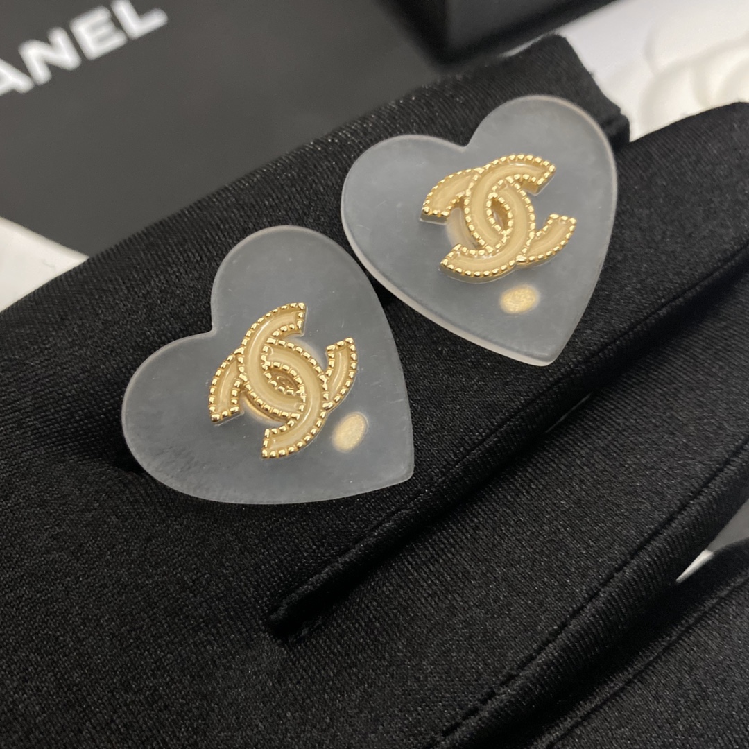 A683  Chanel earring 107782