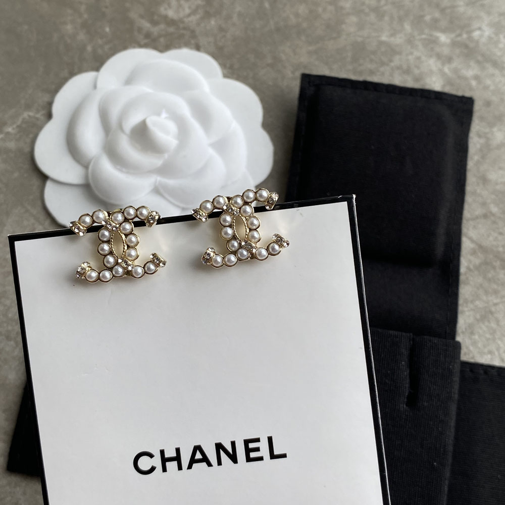 A264 Chanel earring 107788