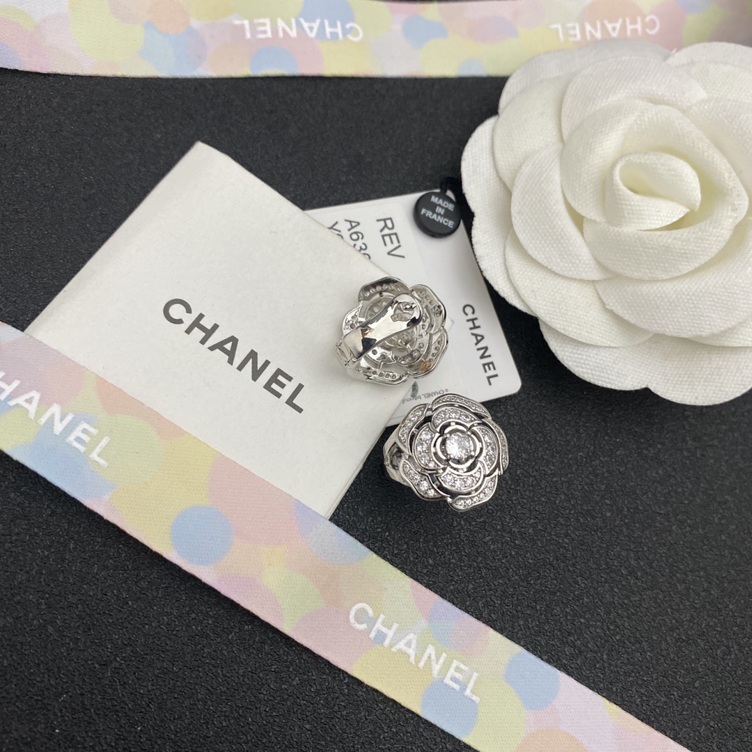 A469 Chanel earring 107789