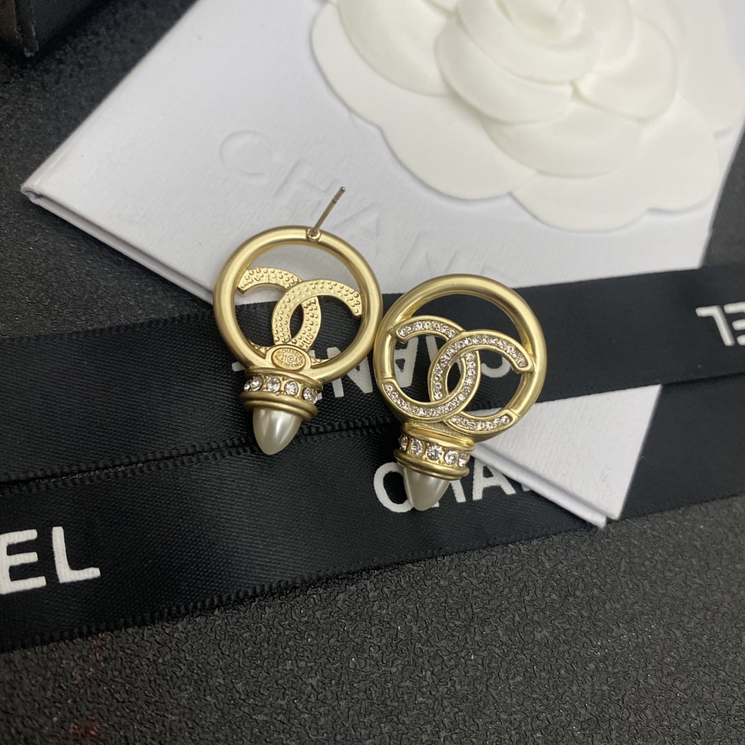 A679 Chanel earring 107797