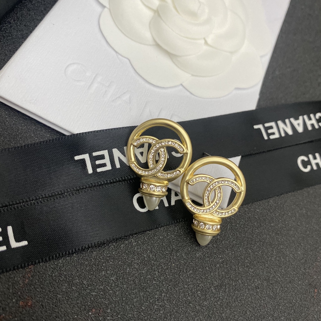 A679 Chanel earring 107797