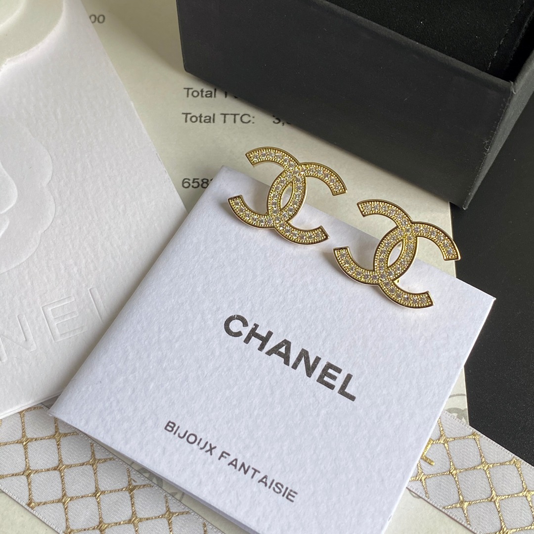 A341 chanel earring 107800