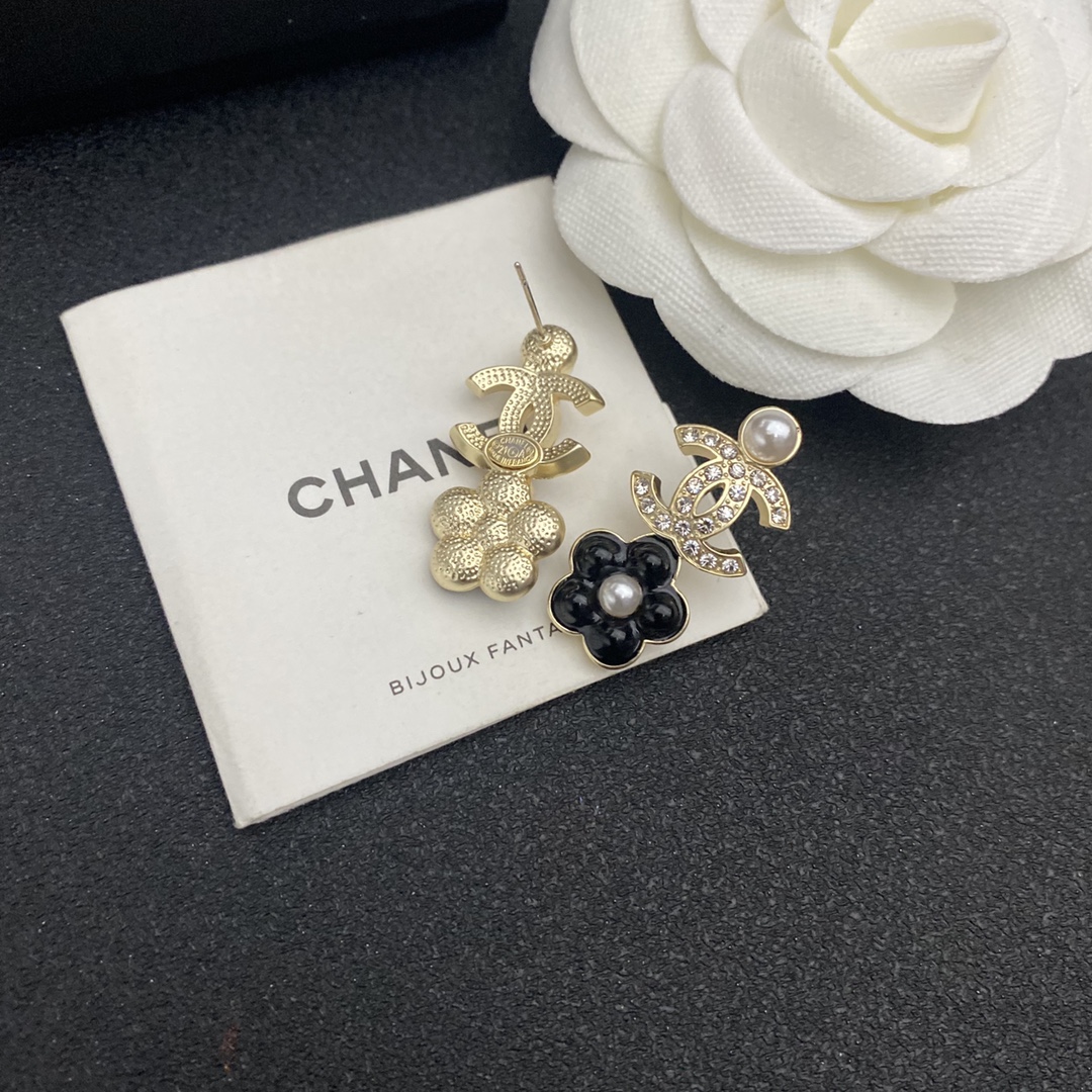 A567 Chanel earring 107829