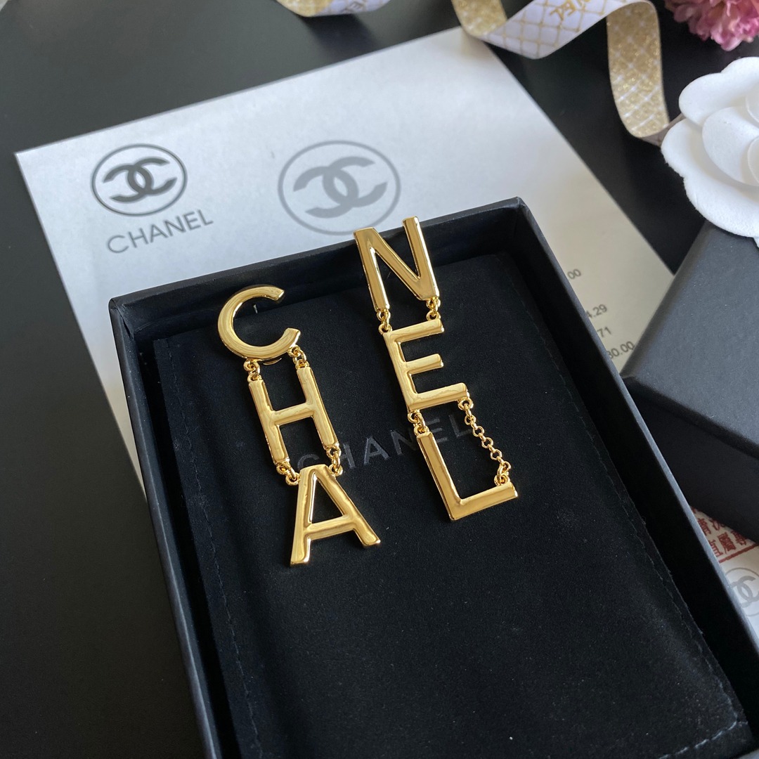 A177 Chanel earring 107832