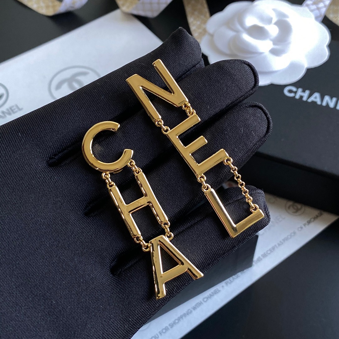 A177 Chanel earring 107832