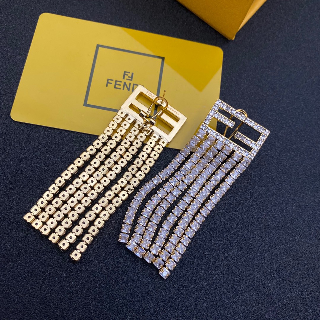 A095  FENDI-earring 107840