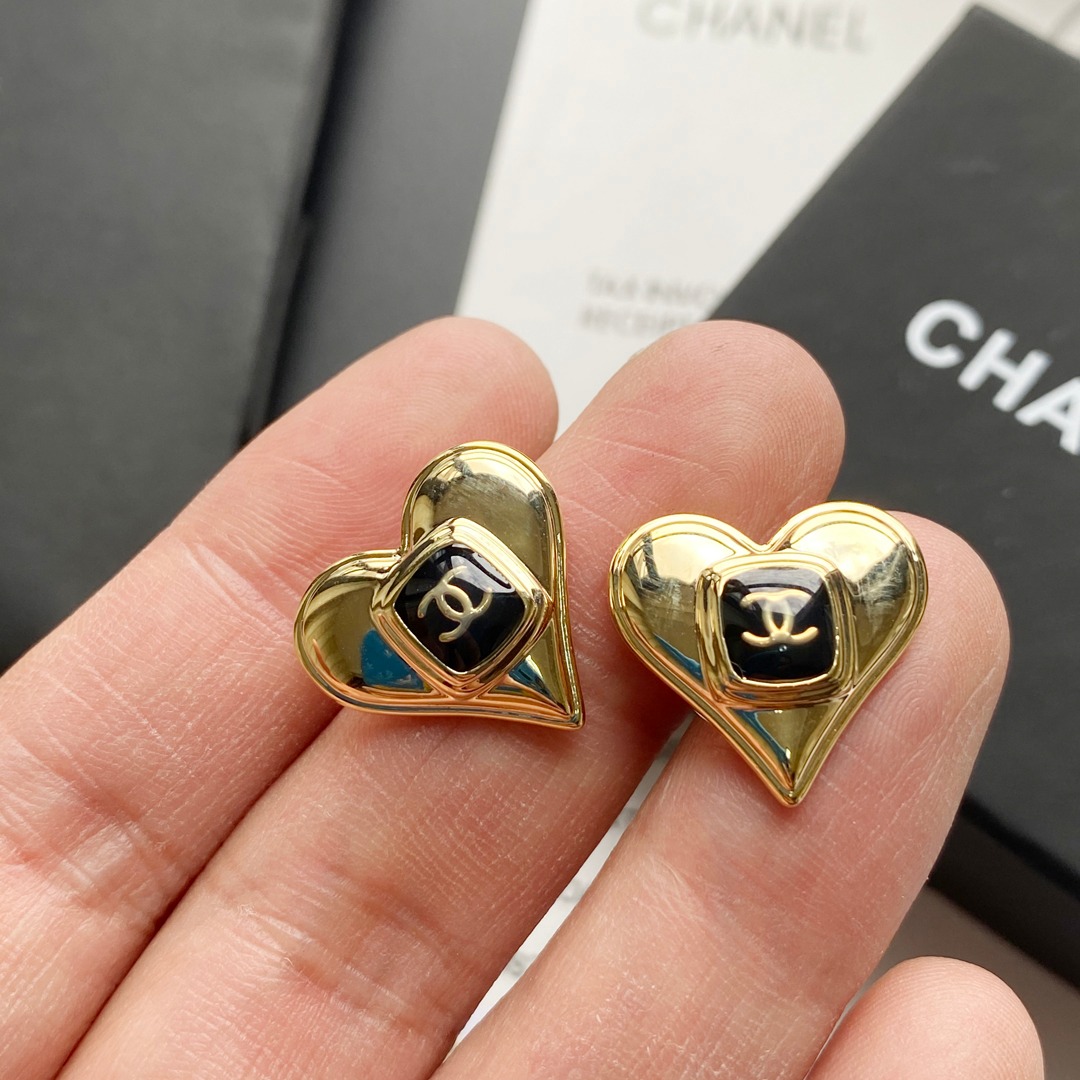 A793 Chanel earring A793 Chanel earring 107848