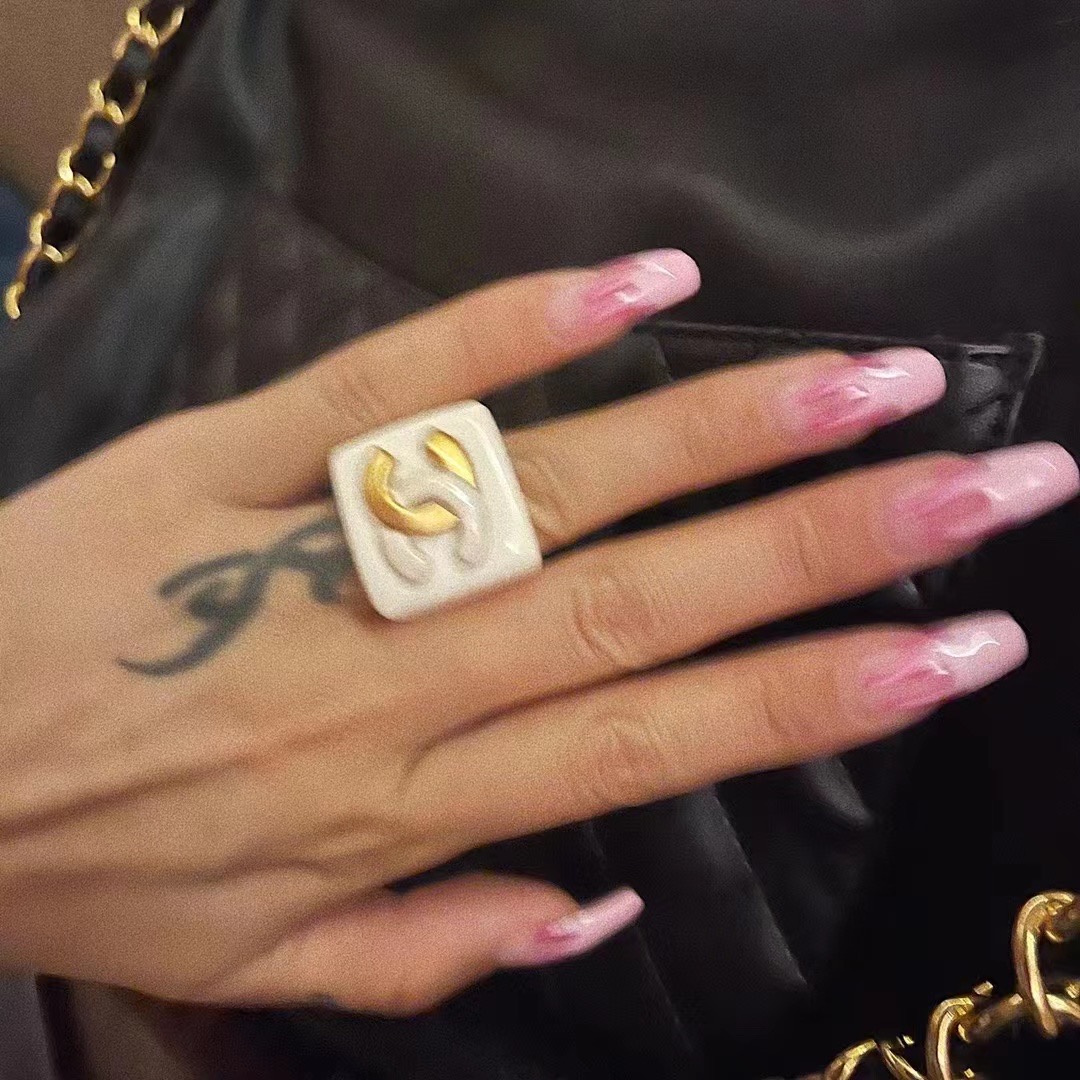 JZ033 Chanel ring 107873