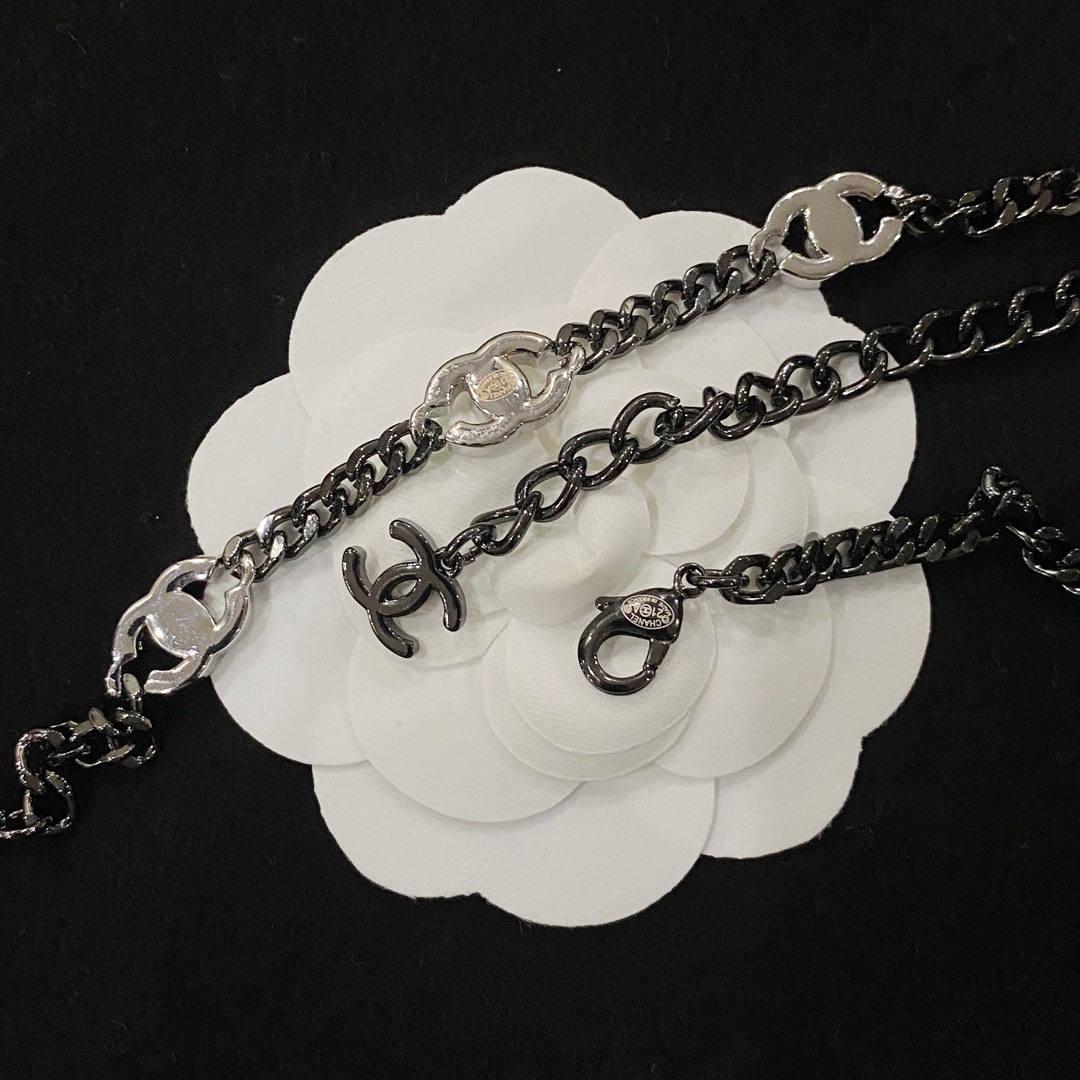 B319 Chanel bracelet 107874