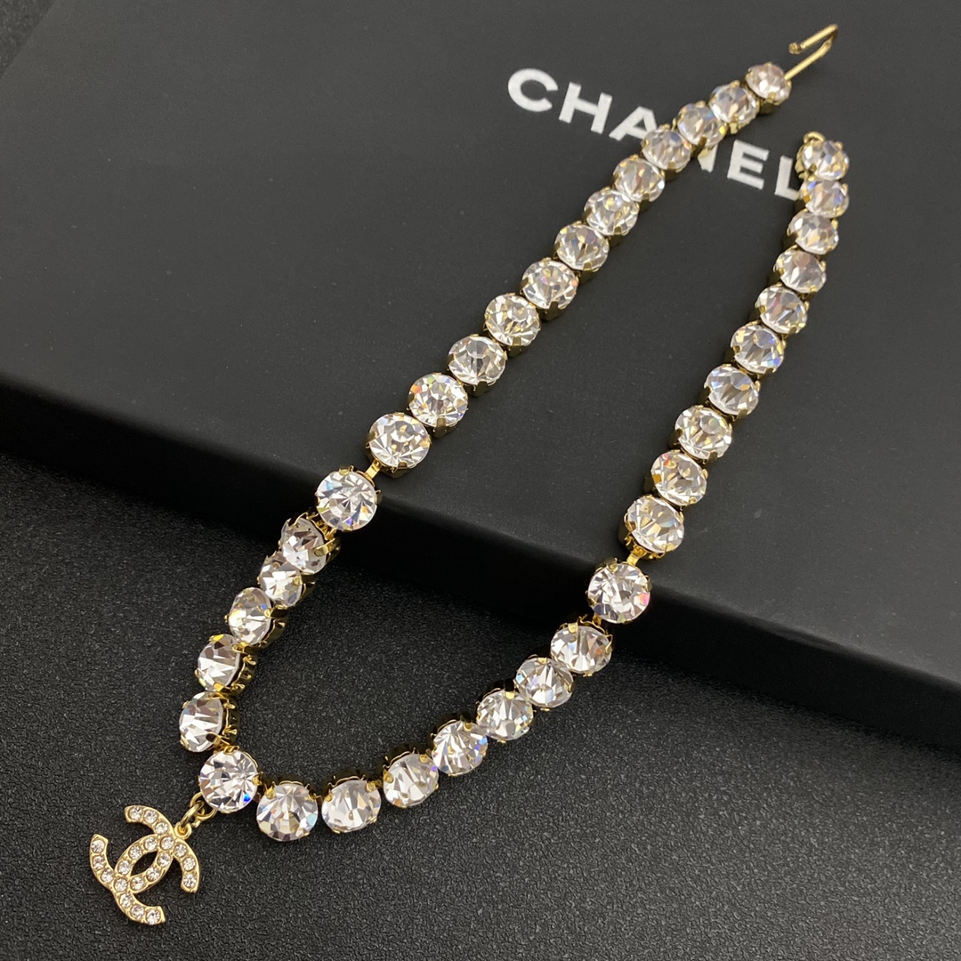 B165 Chanel necklace 107875